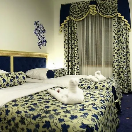 Resort Dwor I Dębowiec