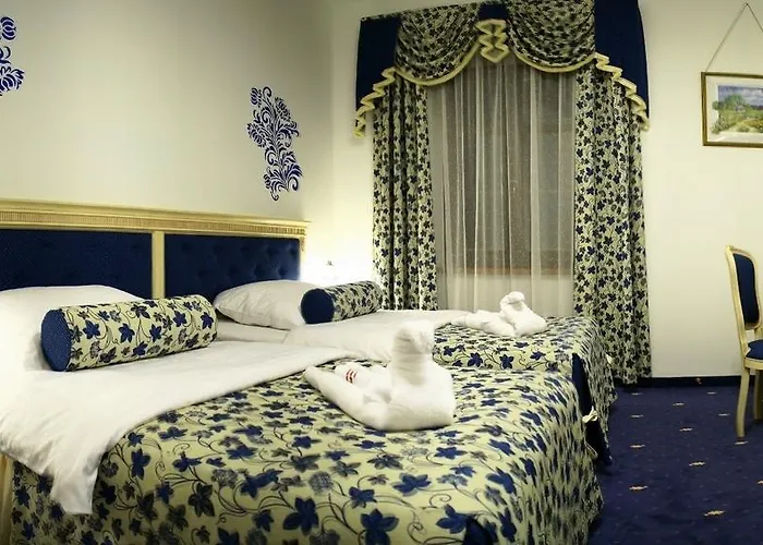 Resort Dwor I Debowiec (Silesia)